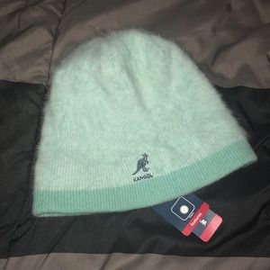 Kangol furgora pull on cap